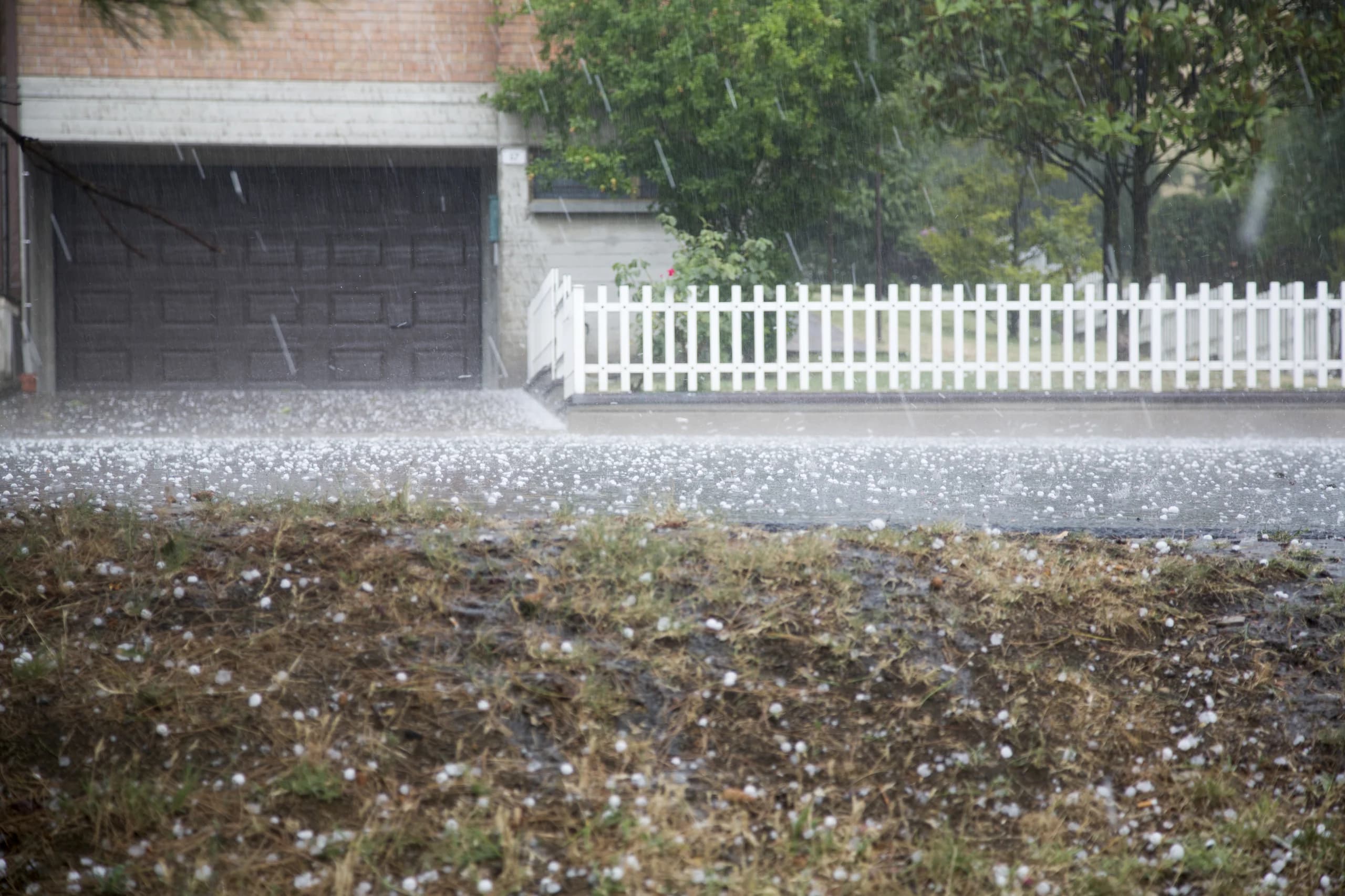 Quarter-Size Hail and Outage Risk Join Ontario–Quebec Heat Warnings: What Homeowners Should Secure Today