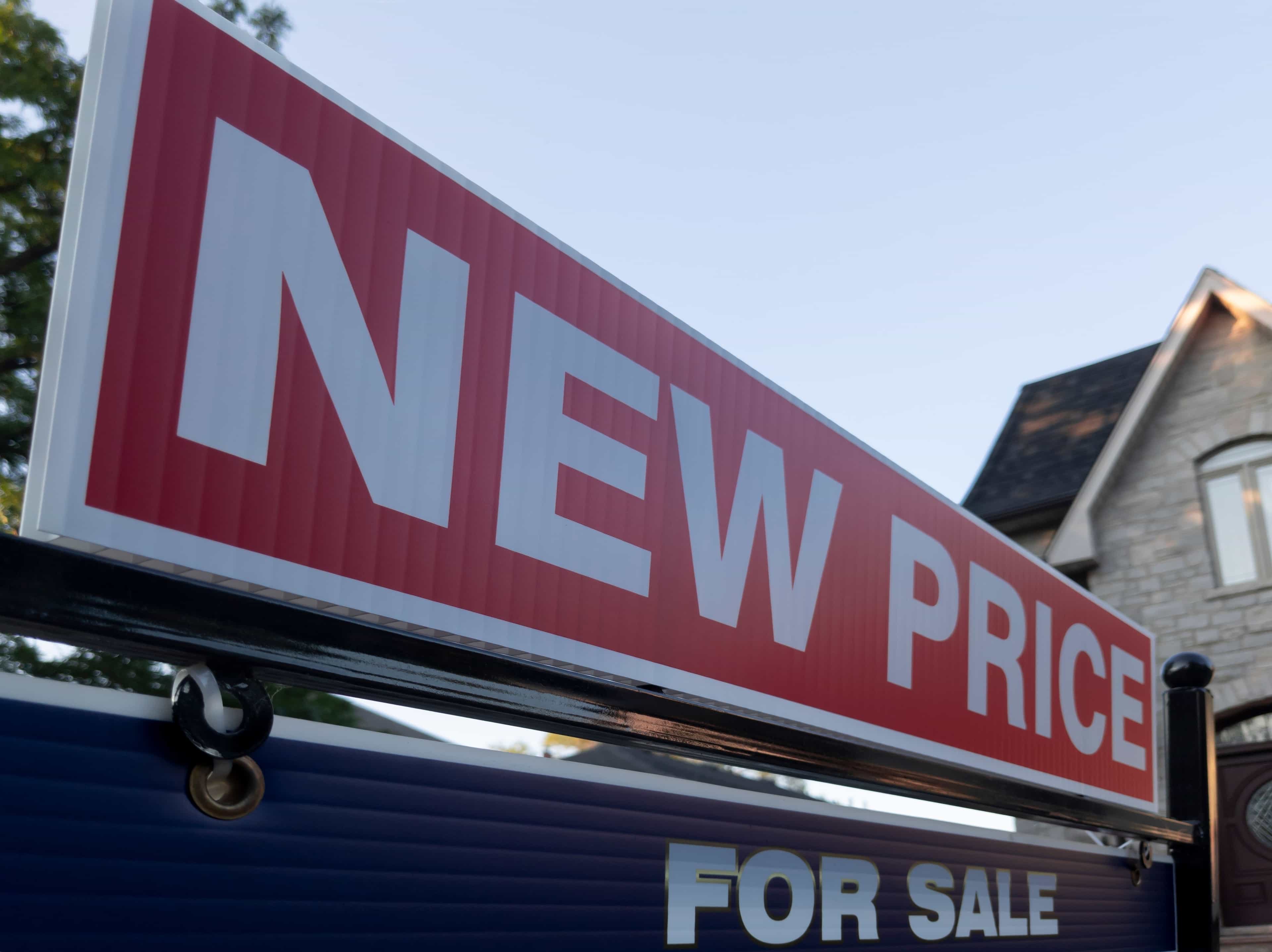 CREA Downgrades 2026 Resale Housing Forecast as Tariff Uncertainty Weighs on Buyer Confidence