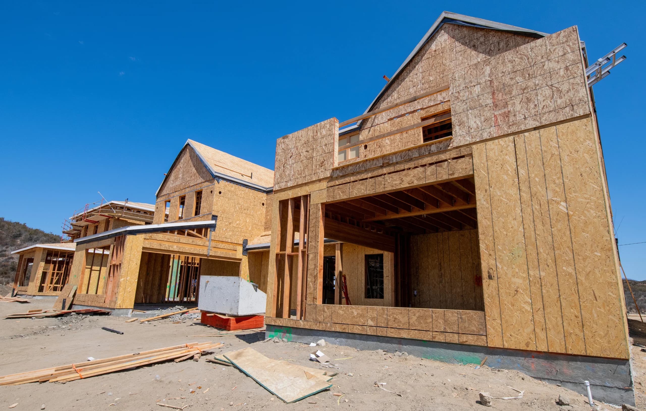 Canadian Housing Starts Fall 6% in May to 258,010-Unit Pace as GTA Condo Pipeline Slows