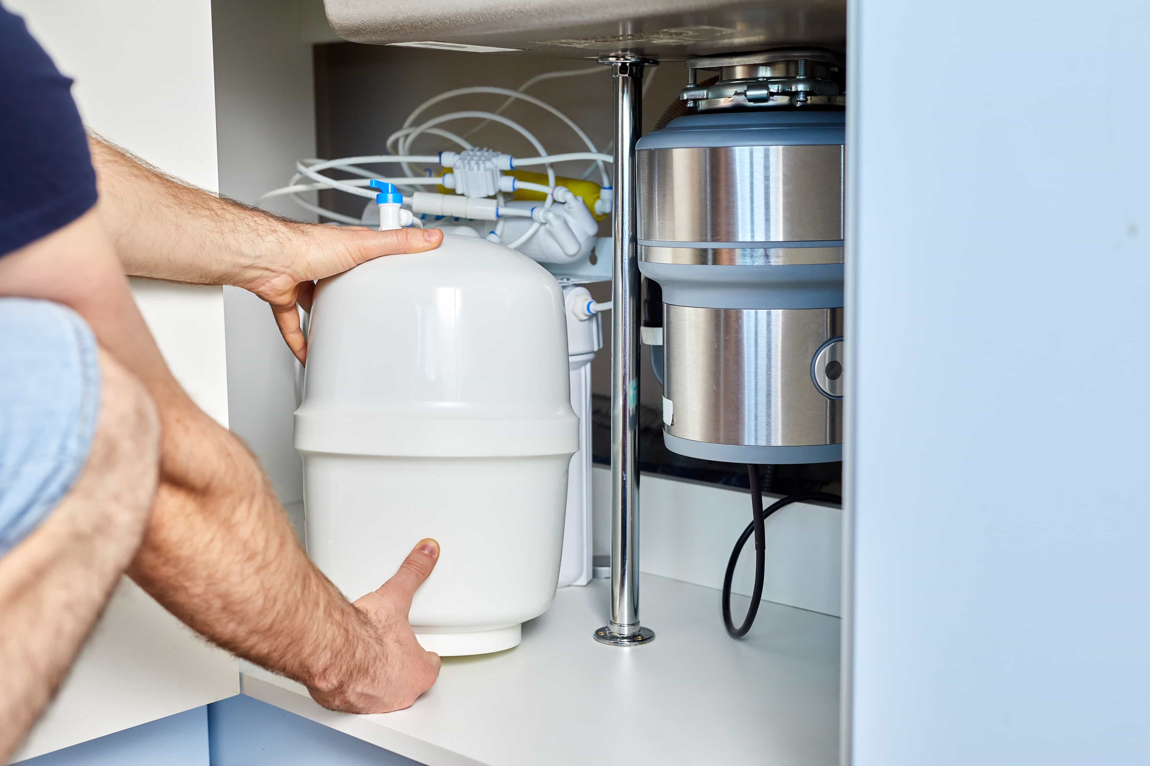 Installing an Under-Sink Reverse Osmosis System in Canada: Space, Plumbing, and Key Questions to Answer First