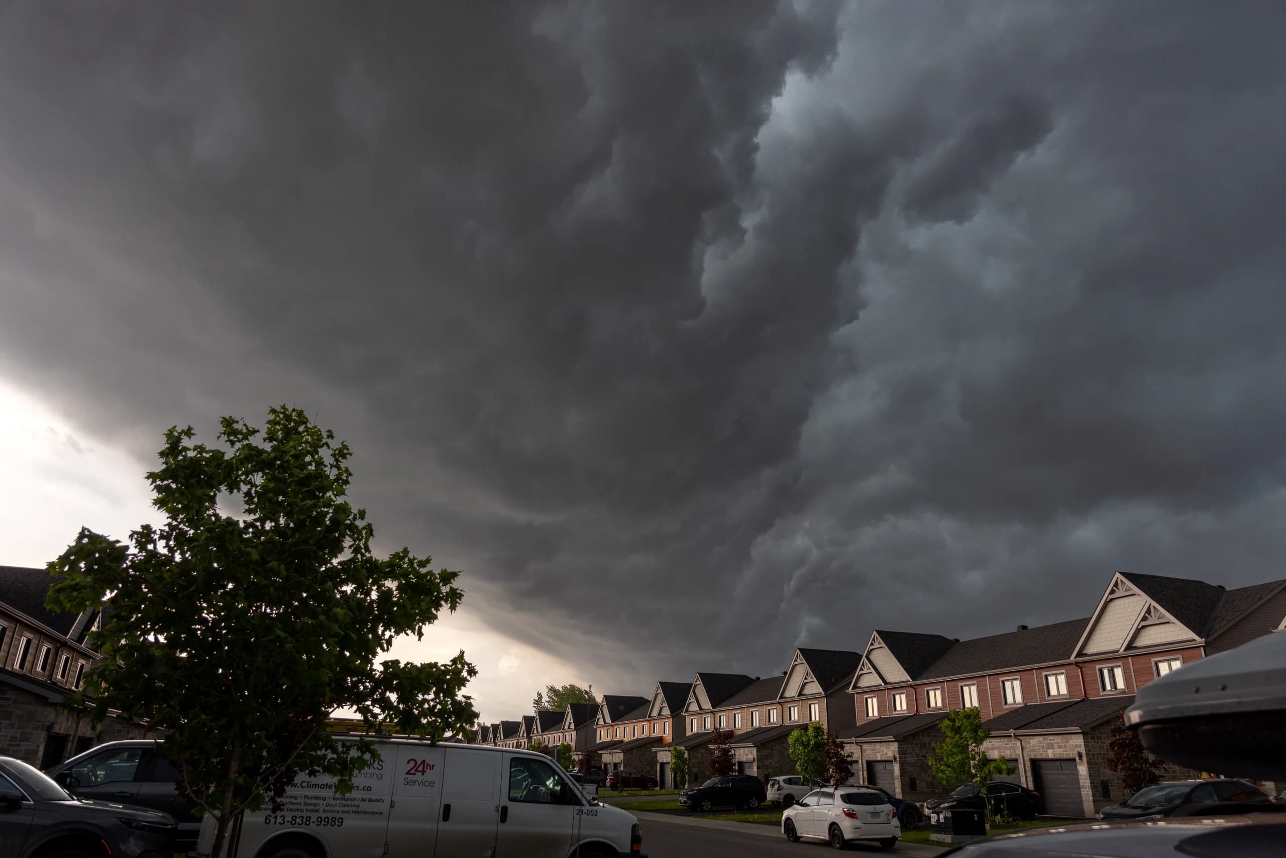 Ontario and Quebec Homeowners Face Days-Long Outages and Basement Flooding After Canada Day Storms, Heat Persists