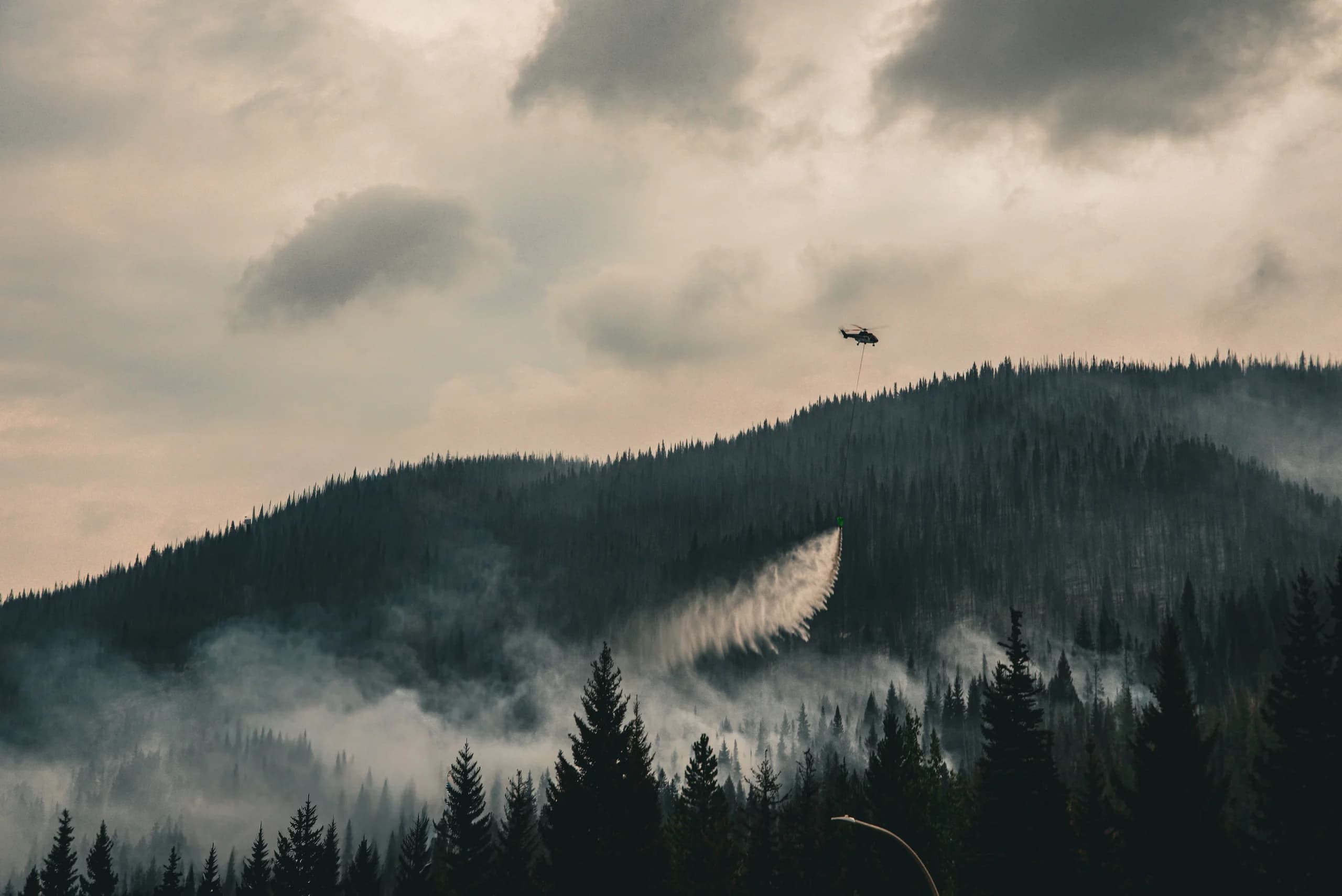 IBC Opens Wildfire Claims Helpline as 50 BC Fires Burn Out of Control, Testing Living-Expense Coverage