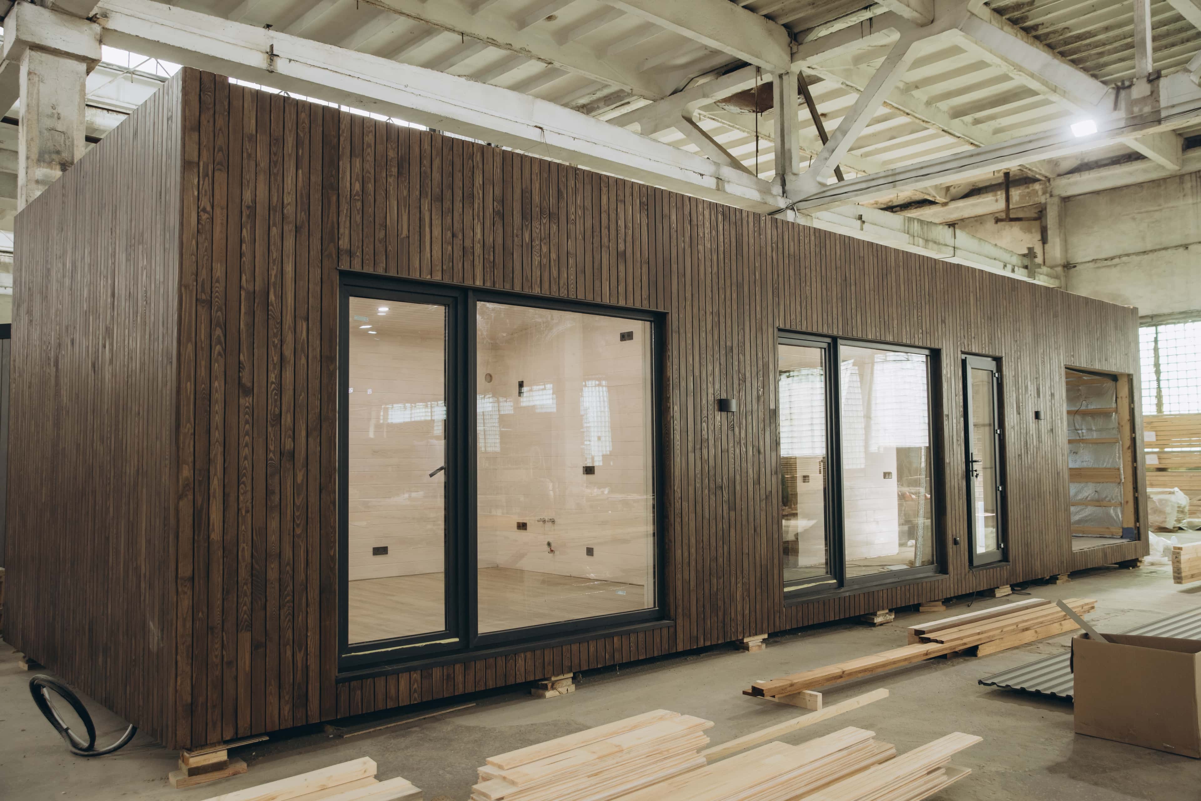 Modular, Prefab, and Manufactured Homes in Canada: Codes, Winter Performance, Costs, and Financing