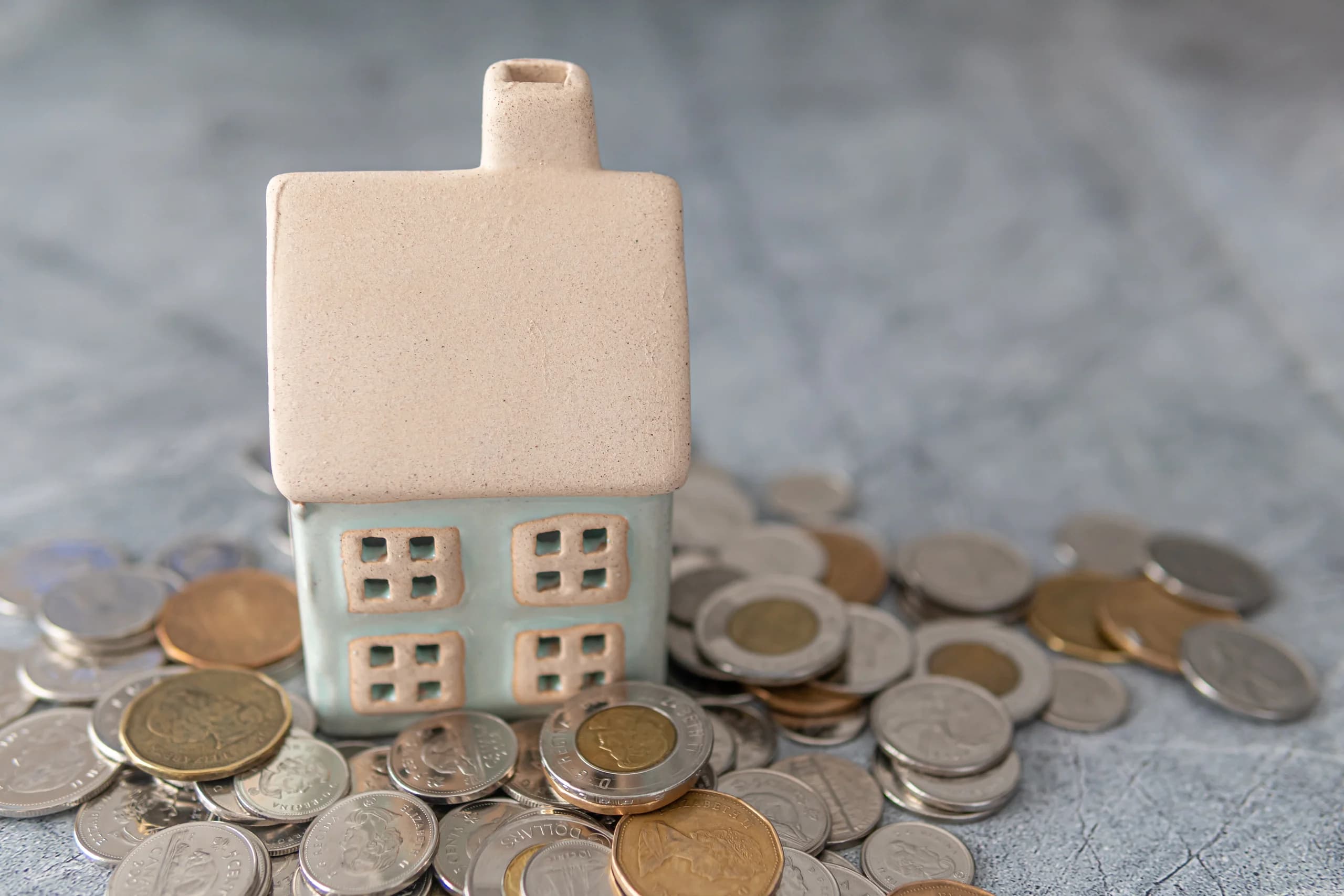 Mortgage Default Worries Drop to 39% in CMHC Survey as Renewers Absorb $375 Payment Hike