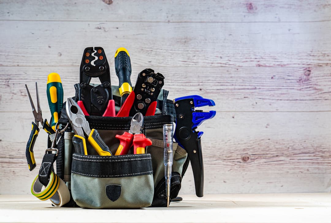 The Beginner's DIY Toolkit: 20 Tools Every Canadian Homeowner Should ...